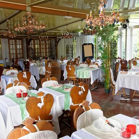 Hotel Domaine Du Bérange *